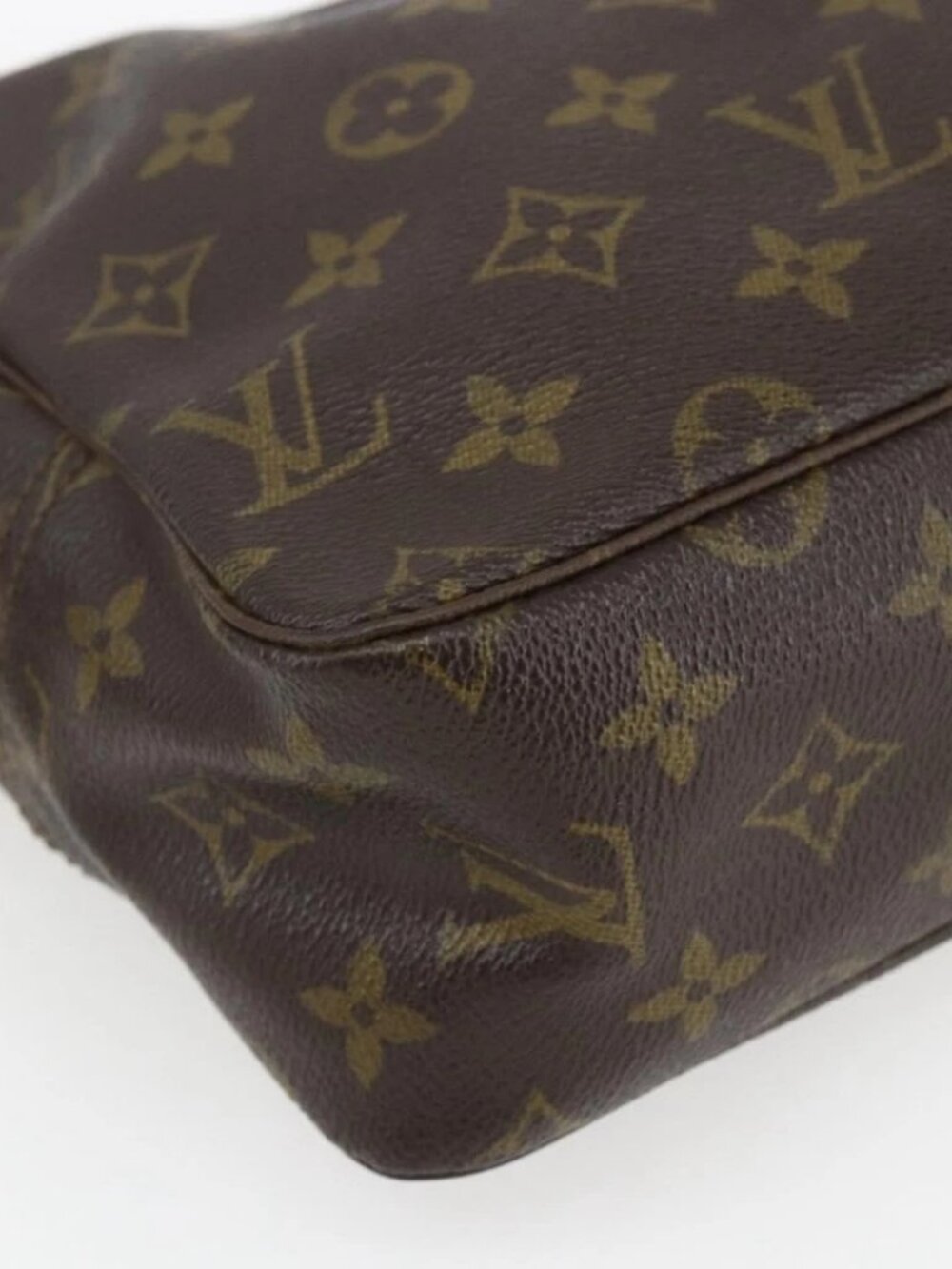 LOUIS VUITTON Monogram Trousse Toilette 28 Clutch Bag M47522 LV Auth - Picture 9 of 16